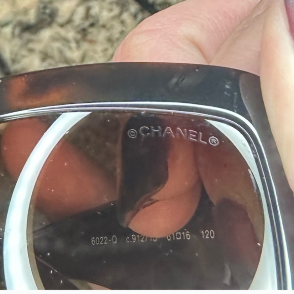 Chanel Tortoise Shell Sunglasses - Picture 9 of 12